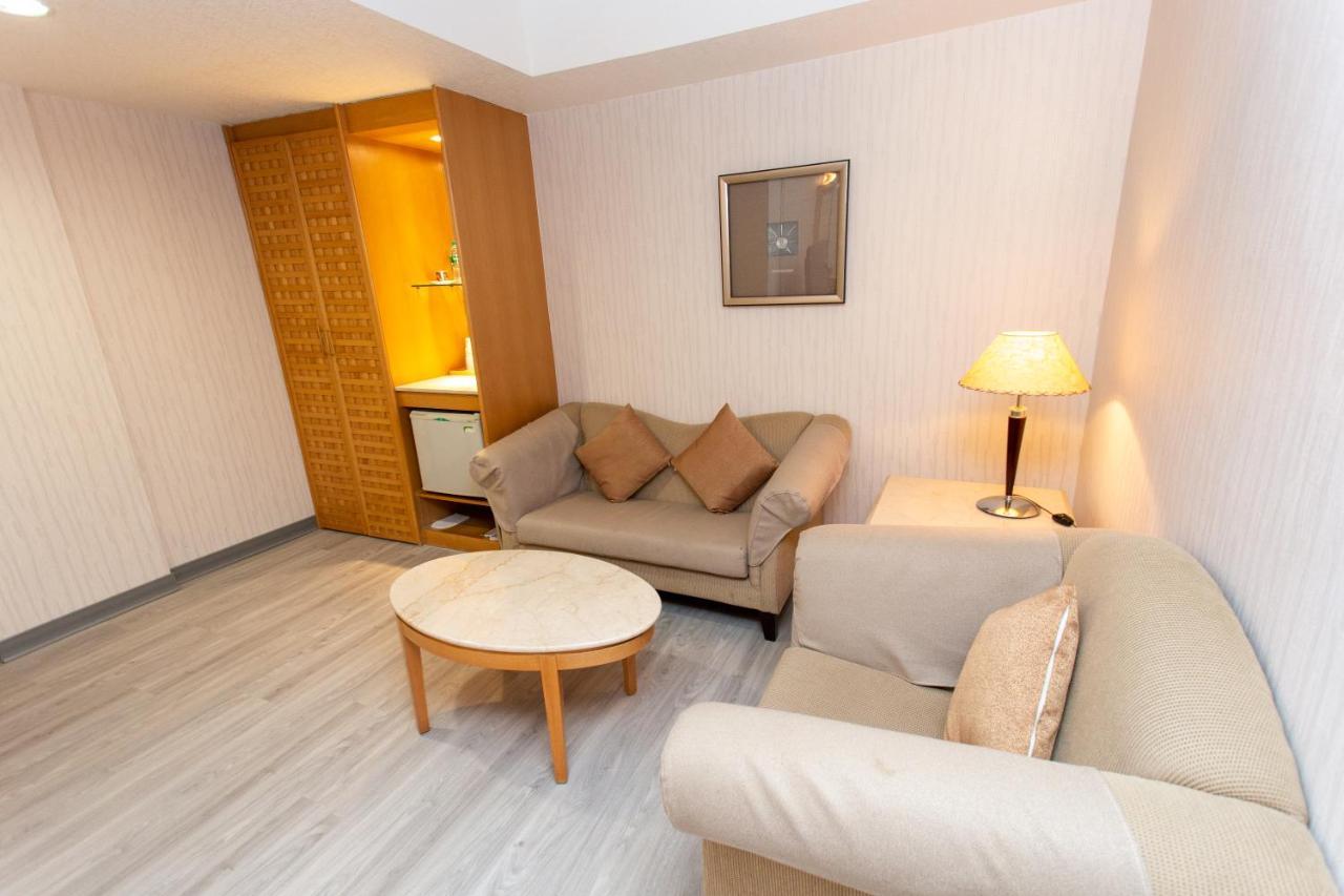 Ardi Hotel Yuanlin Extérieur photo